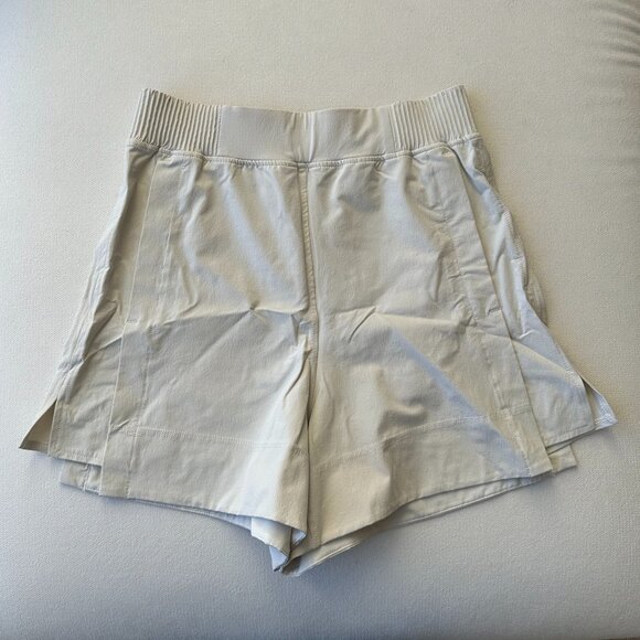 Lululemon Stretch Woven Relax Fit High Rise Short 4" Bone - Picture 3 of 4